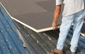 benefits of insulating Skyfog flat roofing